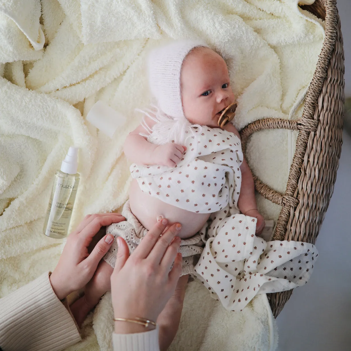 Baby Oil - 145ml Fragrance Free by Mushie & Co